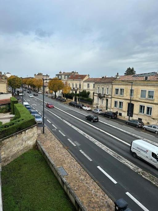 Apartment Cosy Moderne Chaleureux Equipe Proche Tram