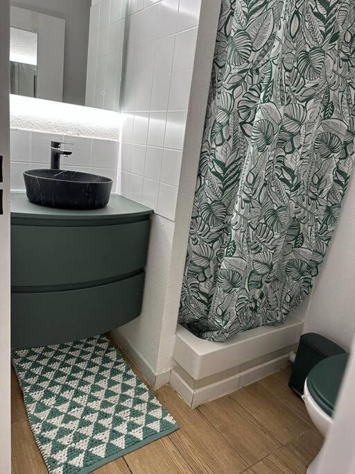 Cosy Moderne Chaleureux Equipe Proche Tram Apartment Talence