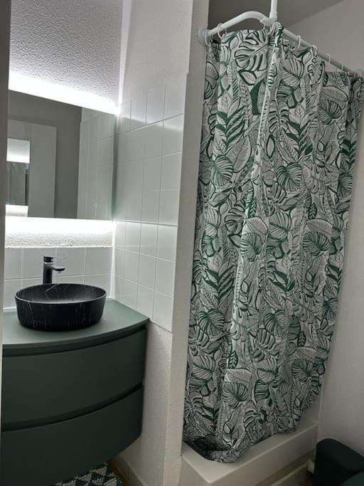 Cosy Moderne Chaleureux Equipe Proche Tram Apartment Talence